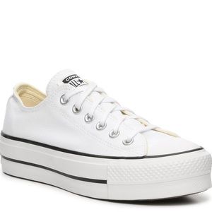 Women’s US size 8 platform low top Converse